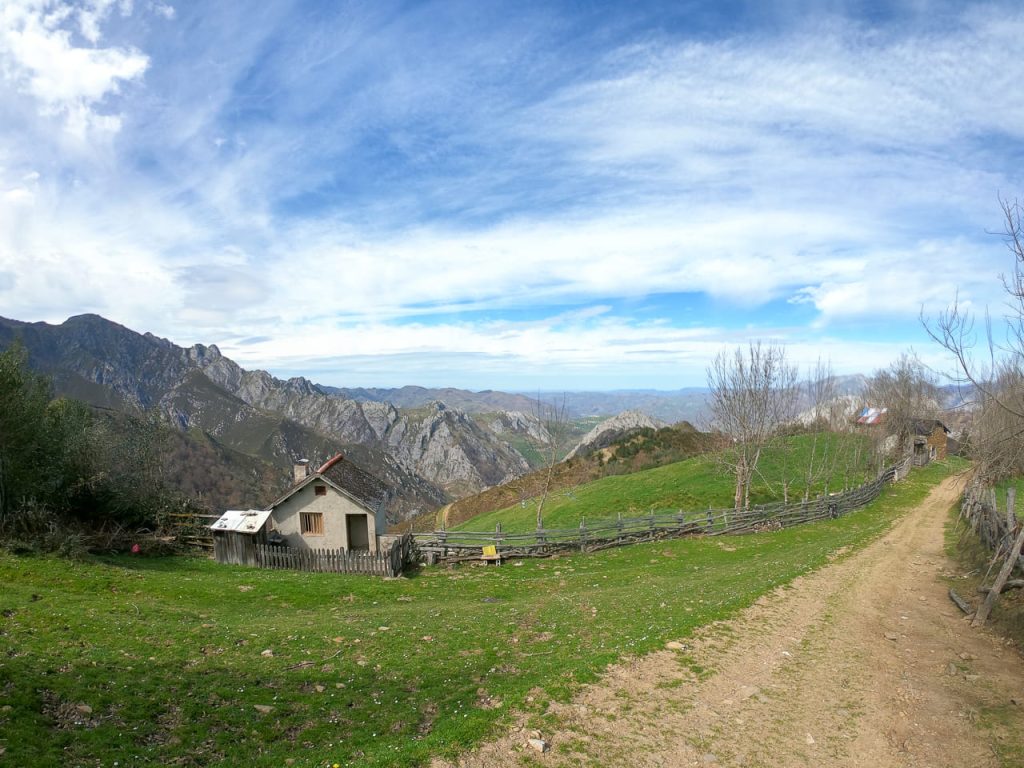 Vistas de paisaje asturiano